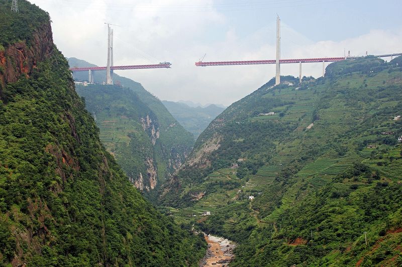 China's Beipanjiang Duge Bridge under construction in 2016.