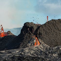 Could we use volcanoes to make electricity?