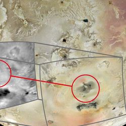 The surface of Io is marked by several volcanoes appearing grey compared to the rest of the yellow and red surface. An inset in black and white shows a smooth area, compated to the new image, there is a massive dark region missing: the new volcano.