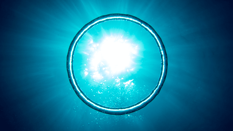 A bubble ring underwater.